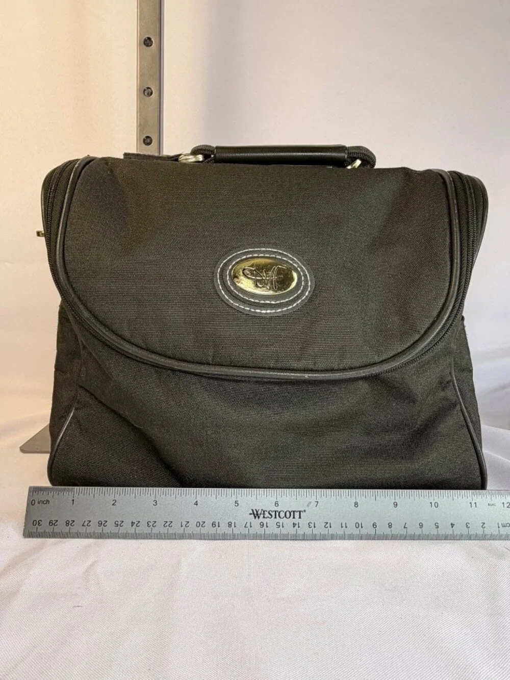 Diane Von Furstenberg DVF Black Canvas Travel Bag Toiletry Cosmetic Case Gold Lo